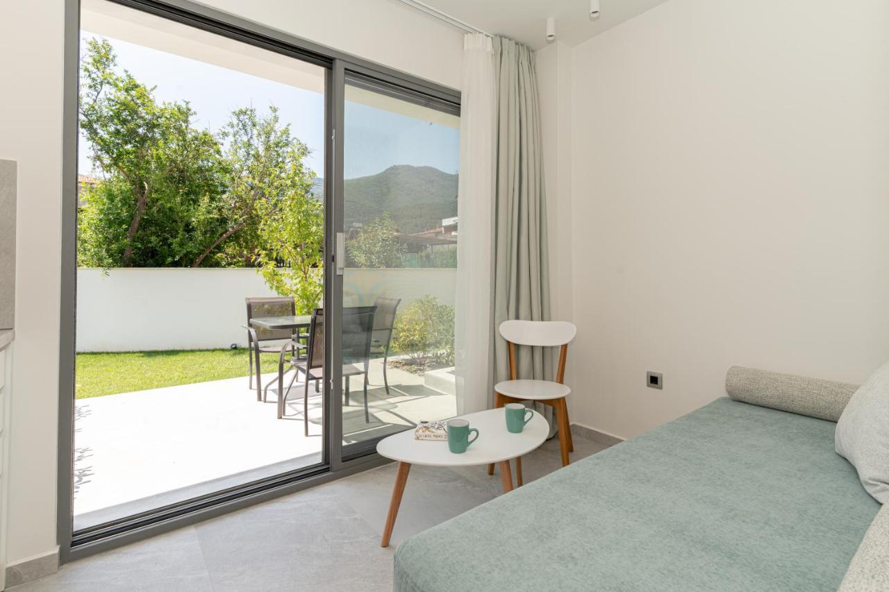 סטאברוס Mera Apartments מראה חיצוני תמונה